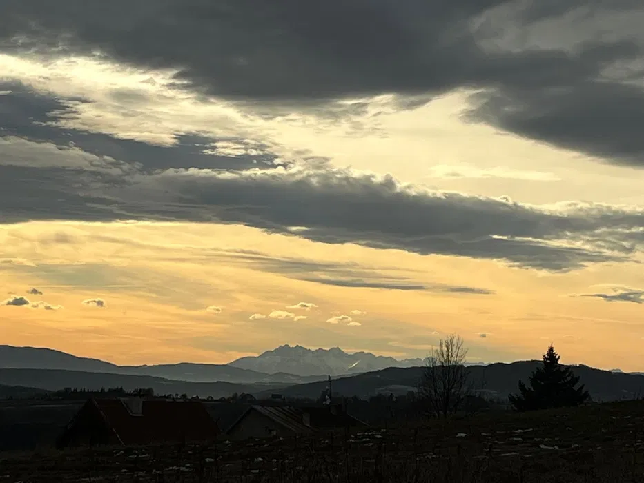 Rożnów - uroczy domek na wynajem 60 m2