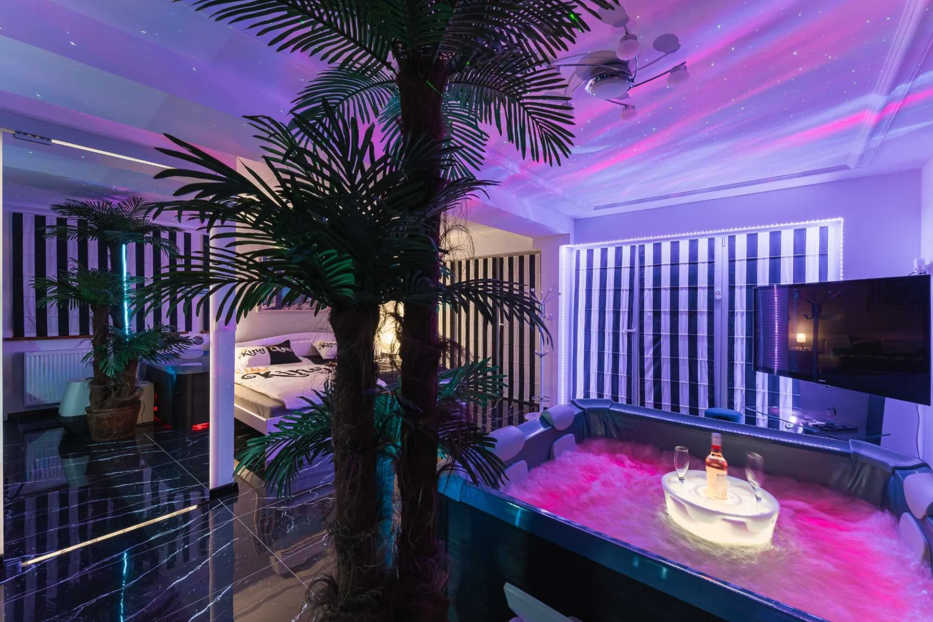 Apartament Domek LOVE SPA JAUCUZZI w pokoju na wyłączność bez limitów Zakopane