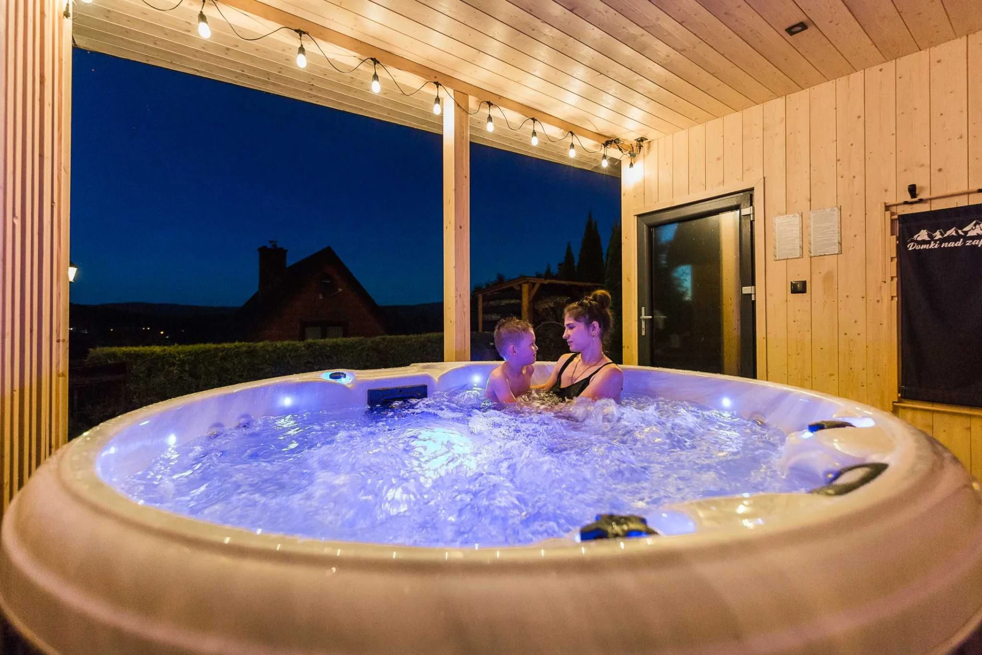 Wielkanoc w Centrum Soliny / Dom wiejski z jacuzzi / 150 m Zapora