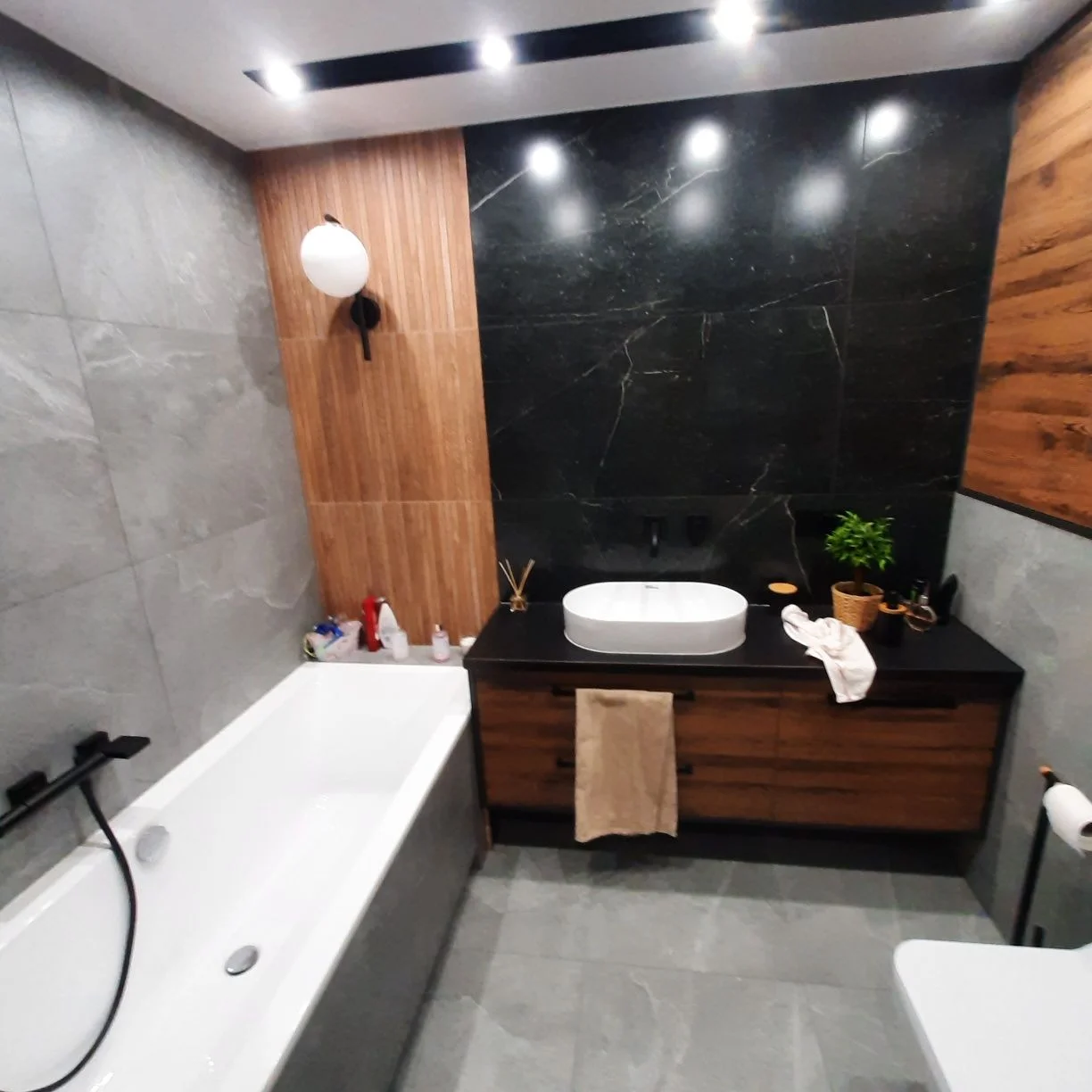 Kafelkowanie Glazurnik remonty , kompleksowe wykończenia wnętrz Reda