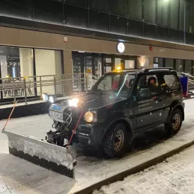 Odśnieżanie parkingów , chodników , osiedli, wspólnot