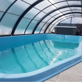 Nowe i super wyposażone domki z basenem, jacuzzi i sauną w Jantarze