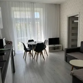 FIRMOM Apartament 3 POKOJE doby noclegi mieszkanie centrum Białystok