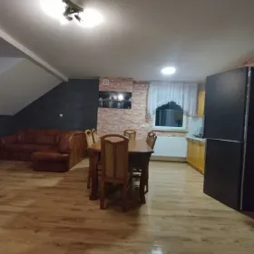 Apartament nad jeziorem 6 os.