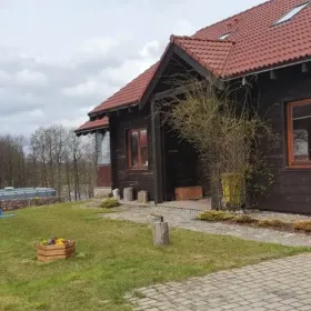 Mazury, dom całoroczny. Urlop nad wodą w Domu na Wysokim Brzegu.