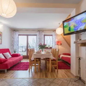 FERIE-WOLNY -APARTAMENT 2-10 os. Centrum ,blisko PKP PKS - widok TATRY